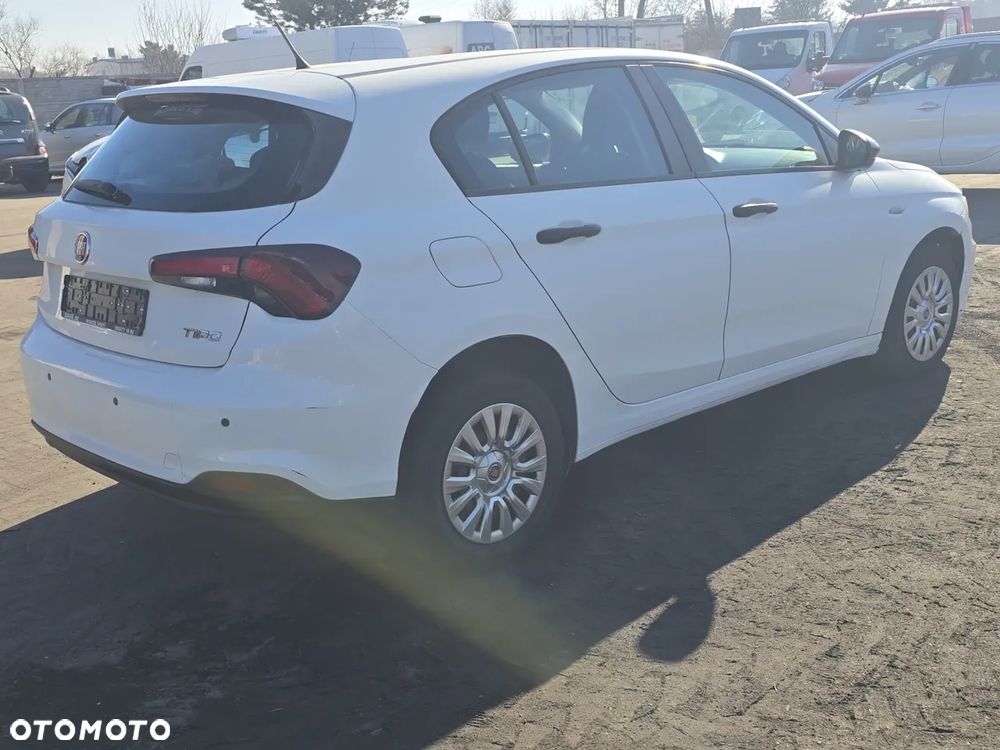 Fiat Tipo 1.3 MultiJet 16v Pop - 1