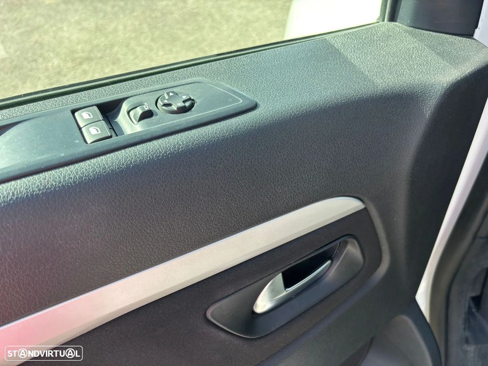 Citroën Spacetourer 1.6 BlueHDi M Feel - 20