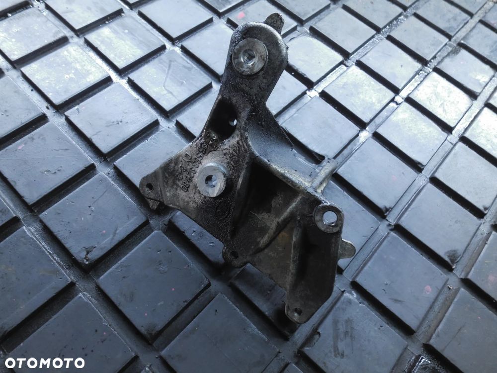 9656392880 UCHWYT MOCOWANIE ZAWORU EGR PEUGEOT CITROEN - 1