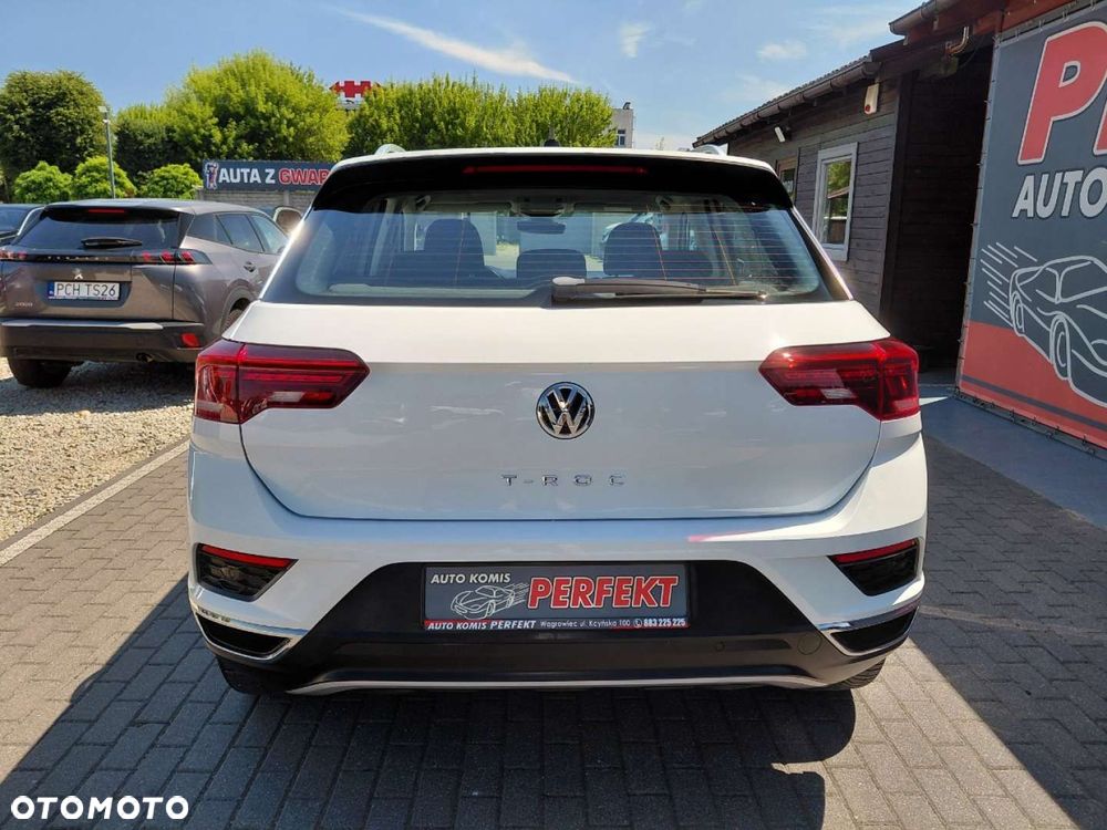 Volkswagen T-Roc - 7
