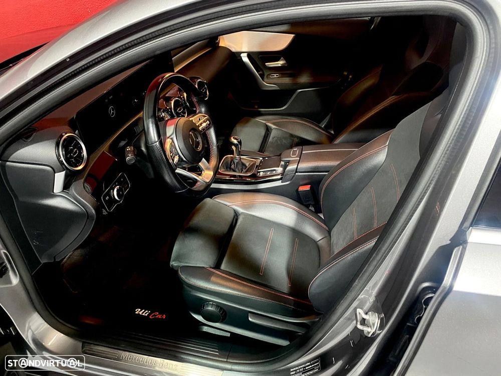 Mercedes-Benz A 180 d AMG Line - 43