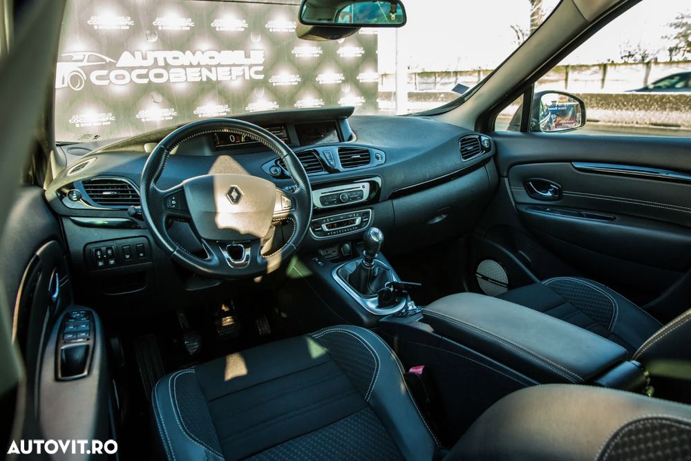 Renault Grand Scenic ENERGY dCi 130 S&S Bose Edition - 14