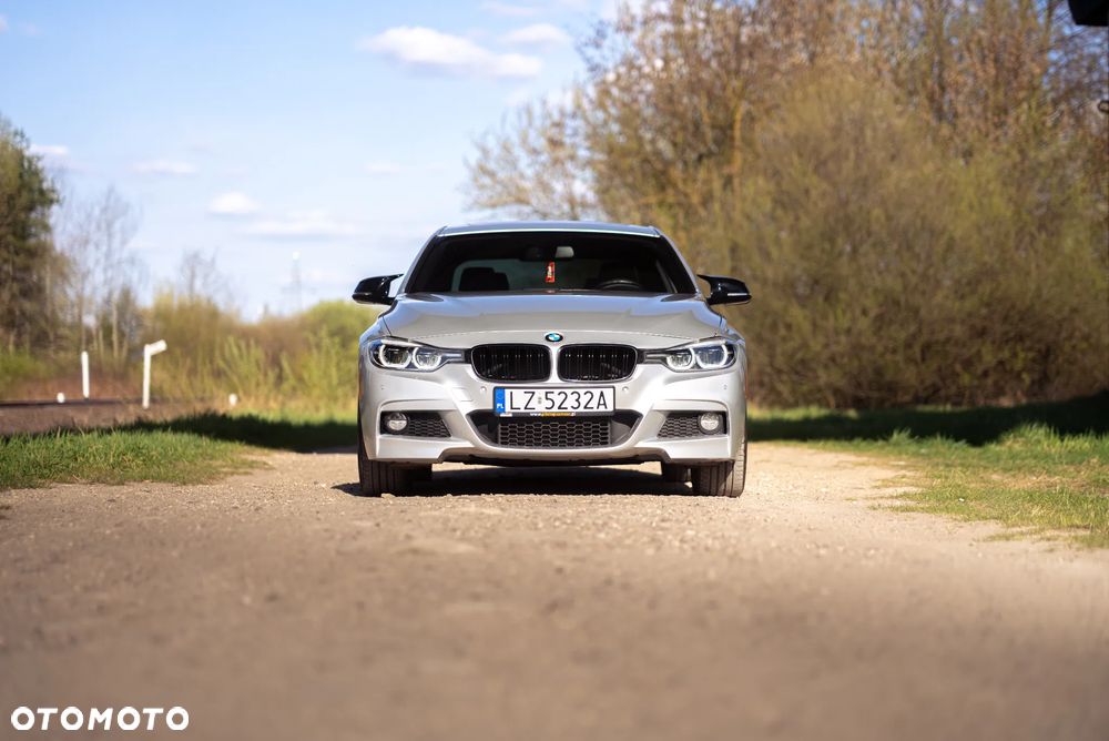 BMW Seria 3 340i xDrive Edition M Sport Shadow - 5
