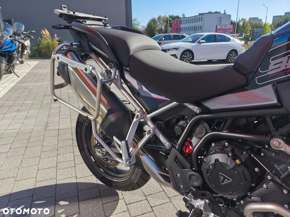 Triumph Tiger - 5