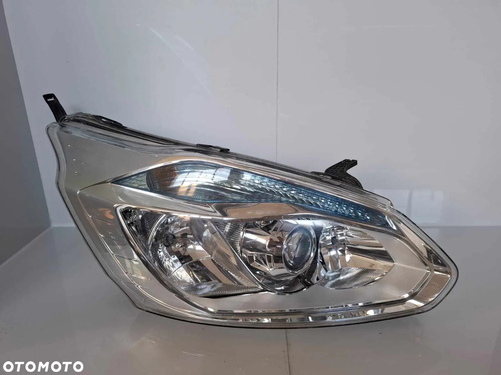 LAMPA PRZEDNIA PRZÓD PRAWA FORD TRANSIT CUSTOM MK8 MK VIII IGŁA - 2
