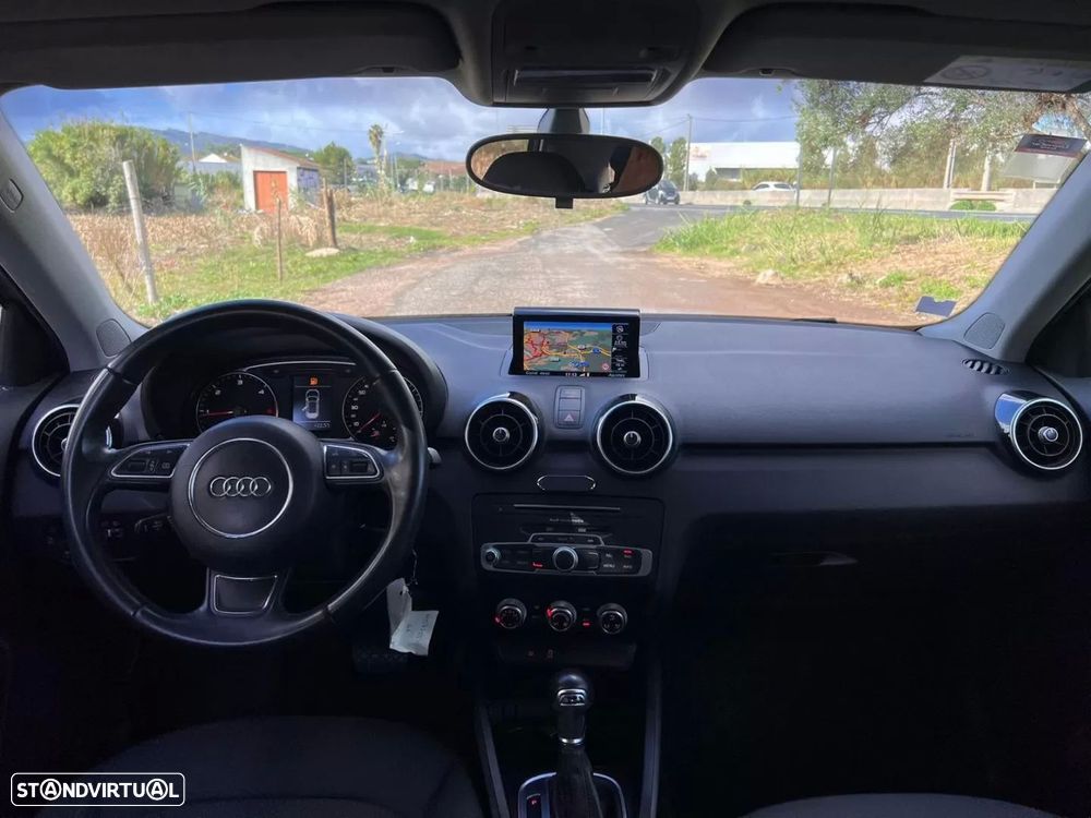 Audi A1 Sportback 1.4 TDI (ultra) S tronic - 8