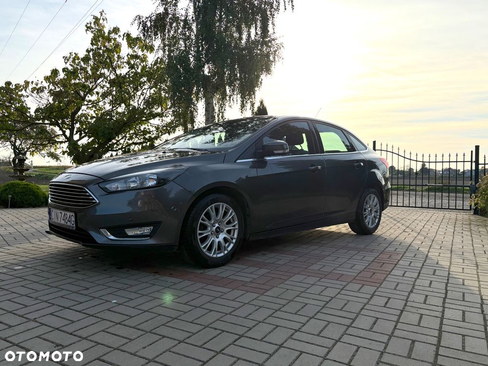Ford Focus - 10