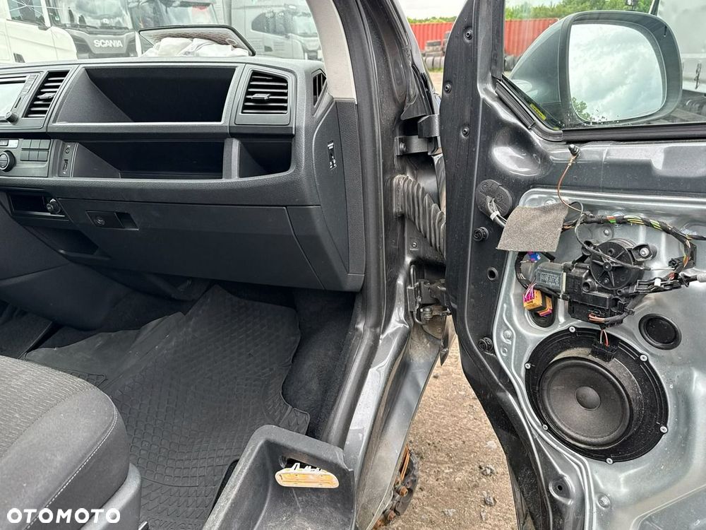 Volkswagen Caravelle 2.0 TDI L2 Highline DSG - 36