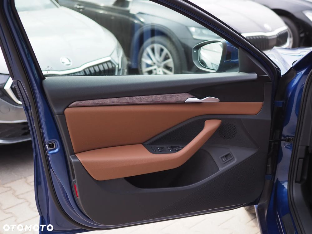 Skoda Superb 2.0 TDI SCR 4x4 L&K DSG - 6