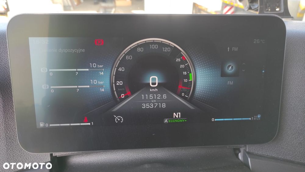 Mercedes-Benz Actros 1845 MEGA Lowdeck - 11