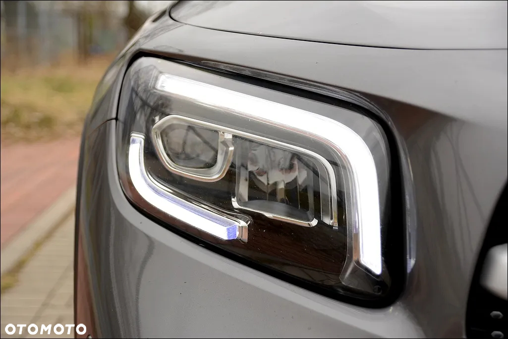 Mercedes-Benz GLB 220 d 8G-DCT AMG Line - 37