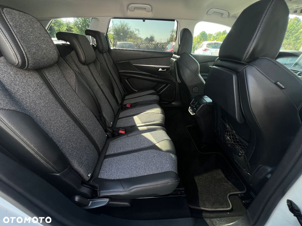 Peugeot 5008 1.2 PureTech GT S&S - 26