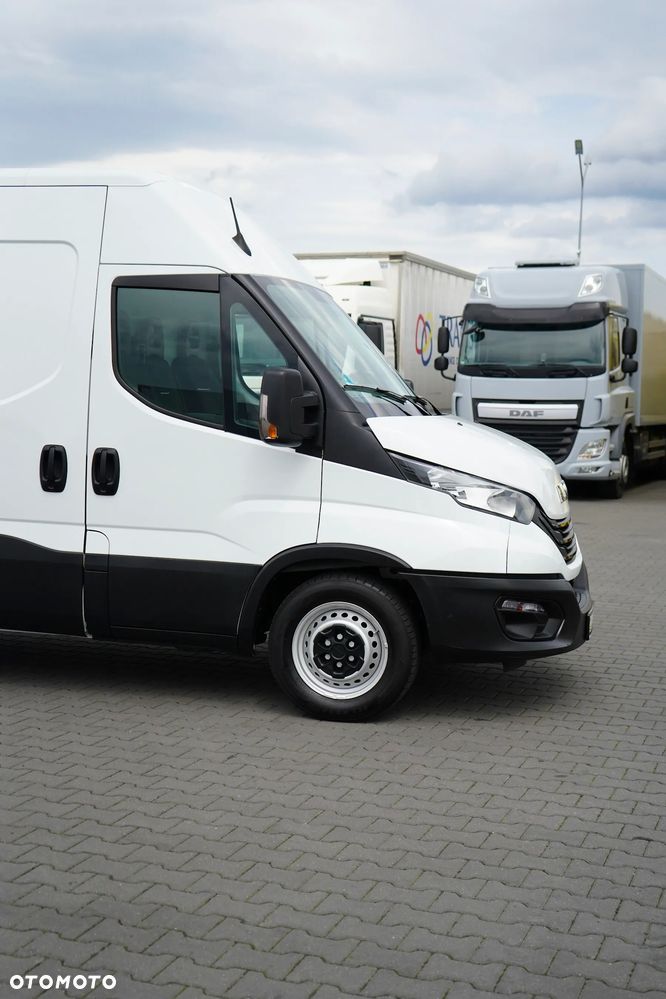 Iveco DAILY / 35S14 / 2,3 MultiJet / MAXI / 136 KM / MAŁY PRZEBIEG - 39