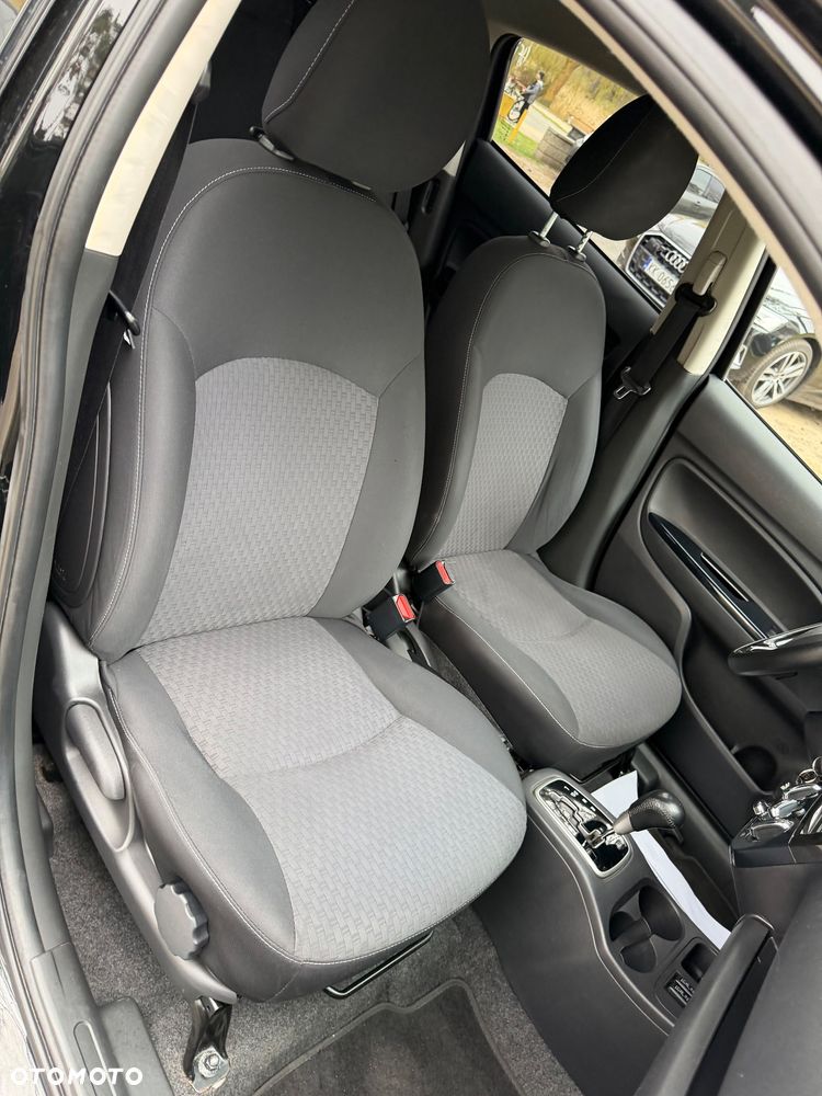 Mitsubishi Space Star 1.2 Intense CVT - 17