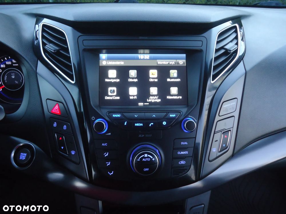 Hyundai i40 Kombi 2.0 Automatik Premium - 15