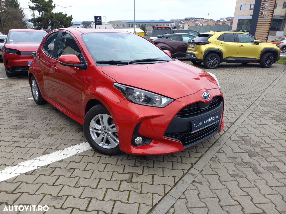 Toyota Yaris 1.5 VVT-i HSD Dynamic - 2