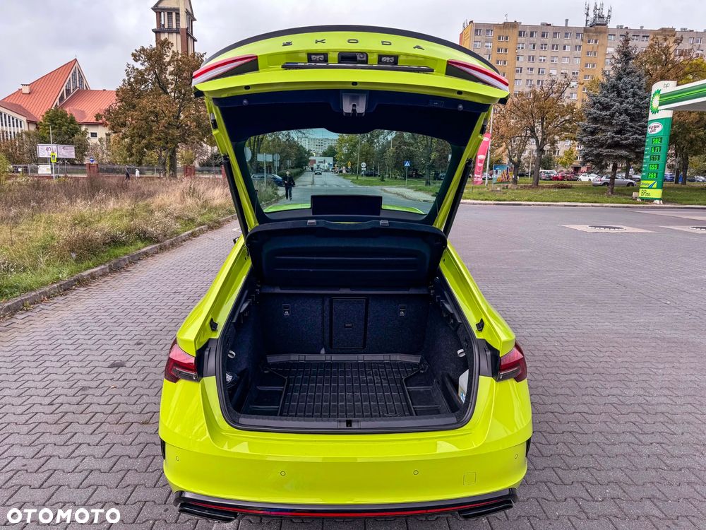 Skoda Octavia 2.0 TSI RS DSG - 7