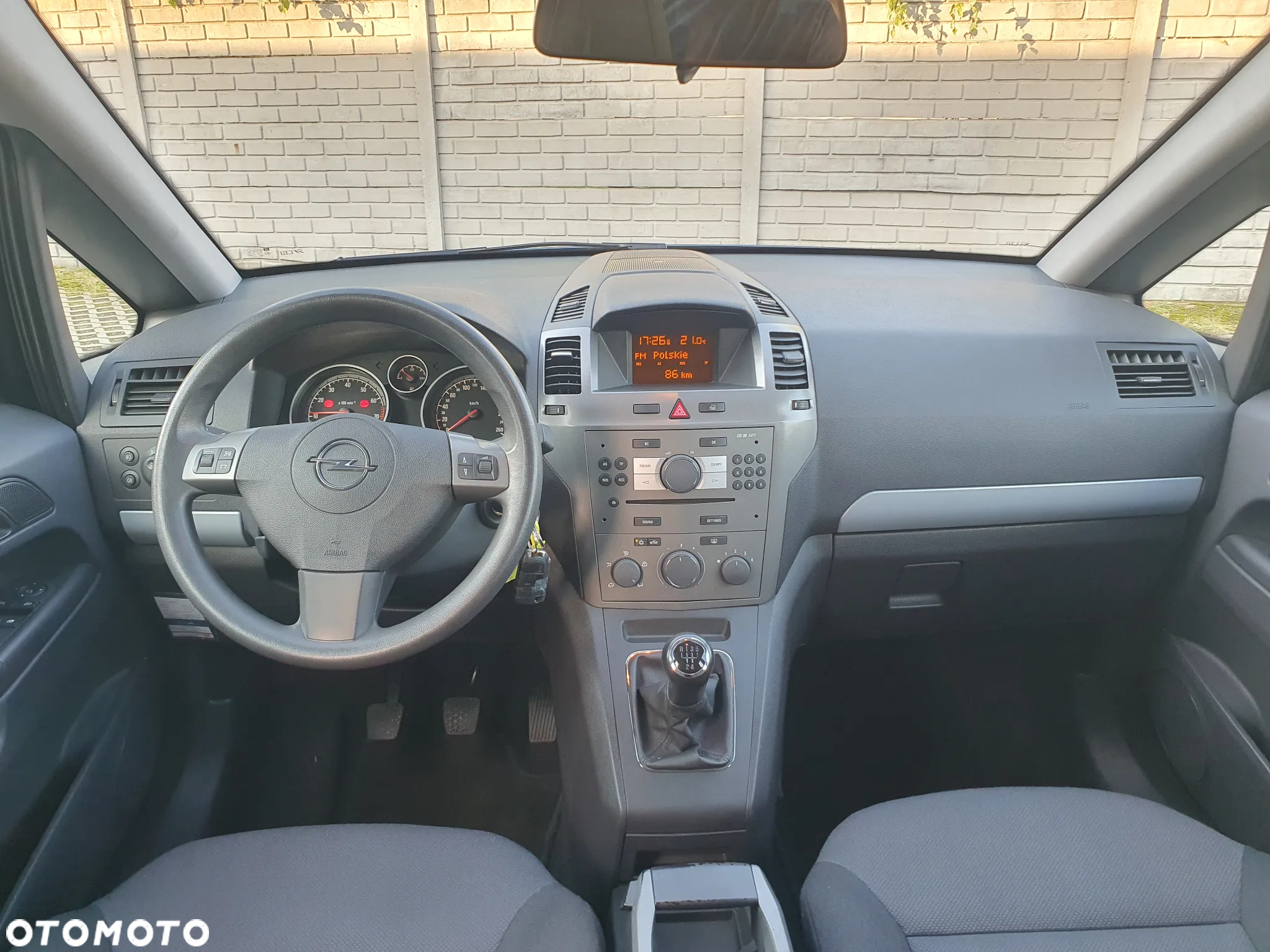 Opel Zafira - 18