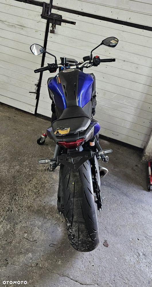 Yamaha MT - 9