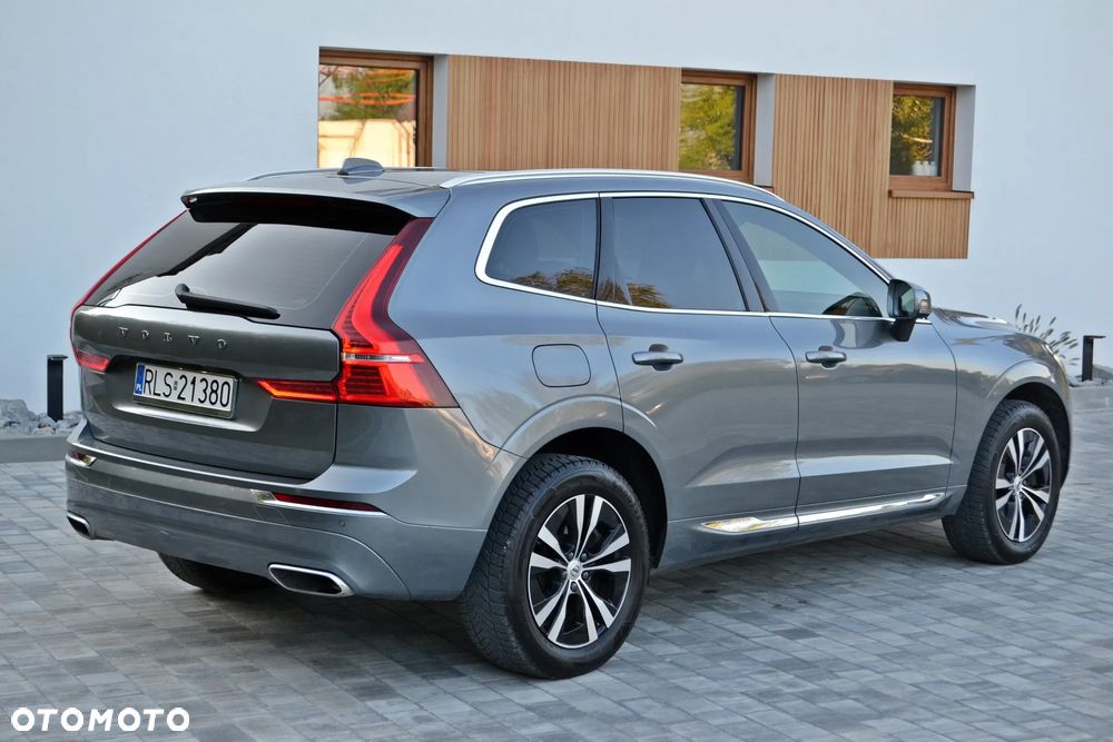 Volvo XC 60 - 4