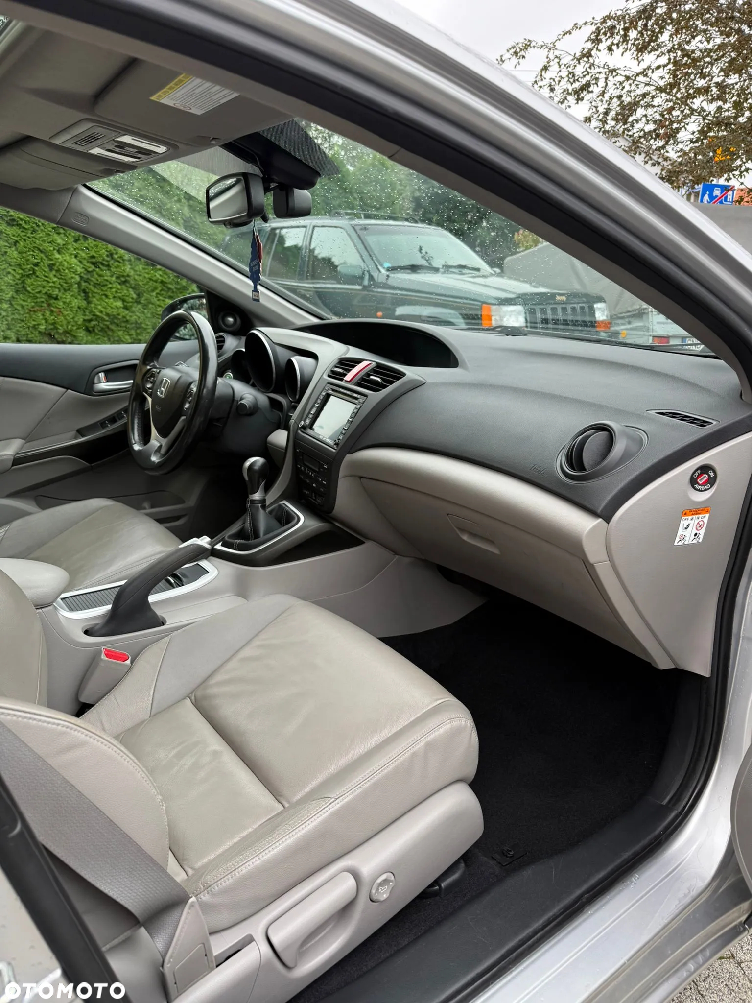 Honda Civic 1.8 Executive NAVI - 11