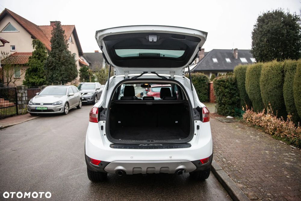 Ford Kuga 2.0 TDCi 4x4 Titanium - 14