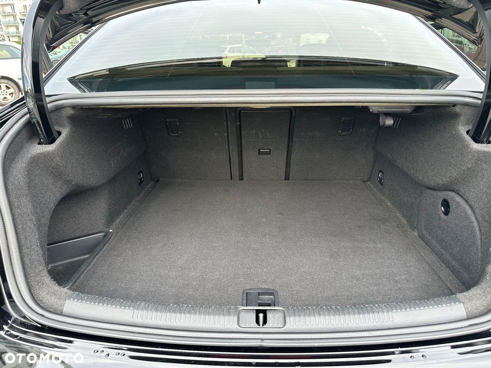 Audi A3 Limousine 2.0 TFSI quattro S tronic design - 21