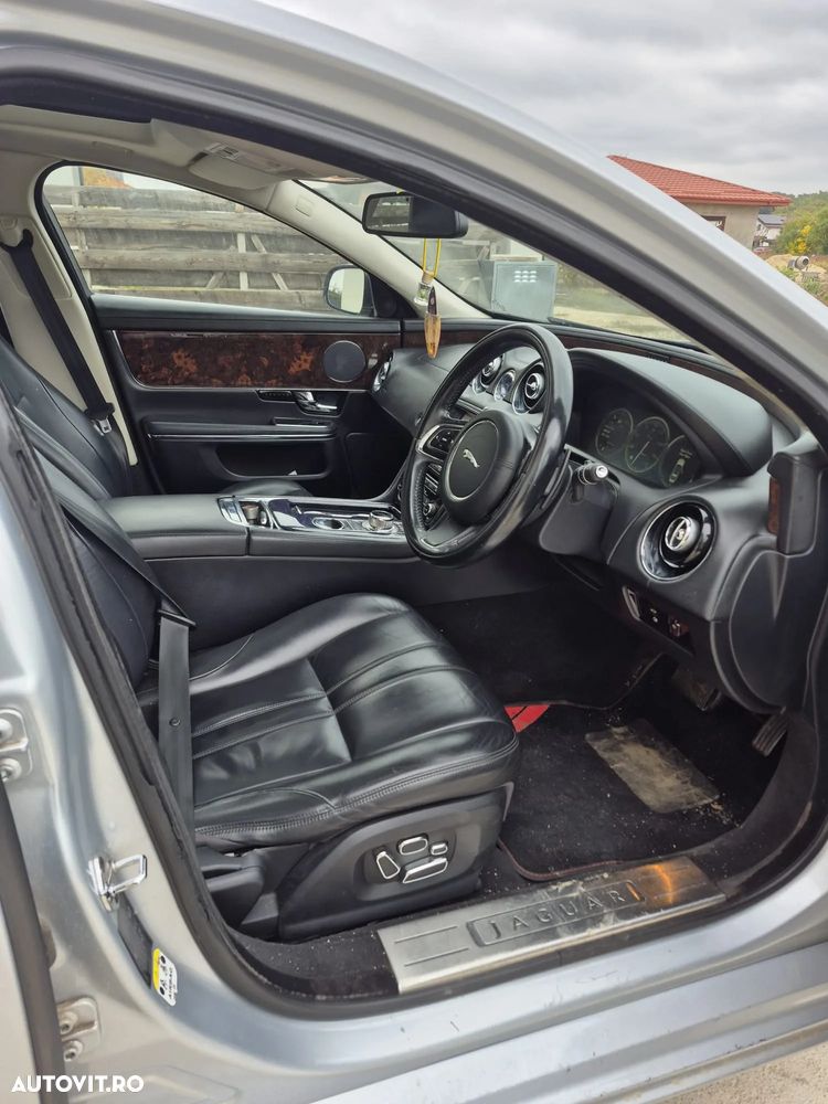 Jaguar XJ 3.0 V6 Portfolio Aut LWB - 7