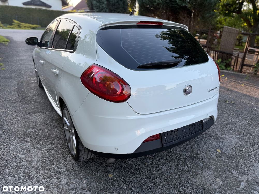 Fiat Bravo 1.4 16V Dynamic - 17
