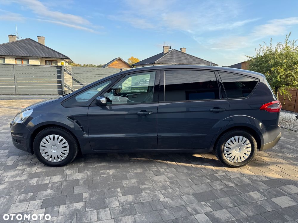 Ford S-Max - 22