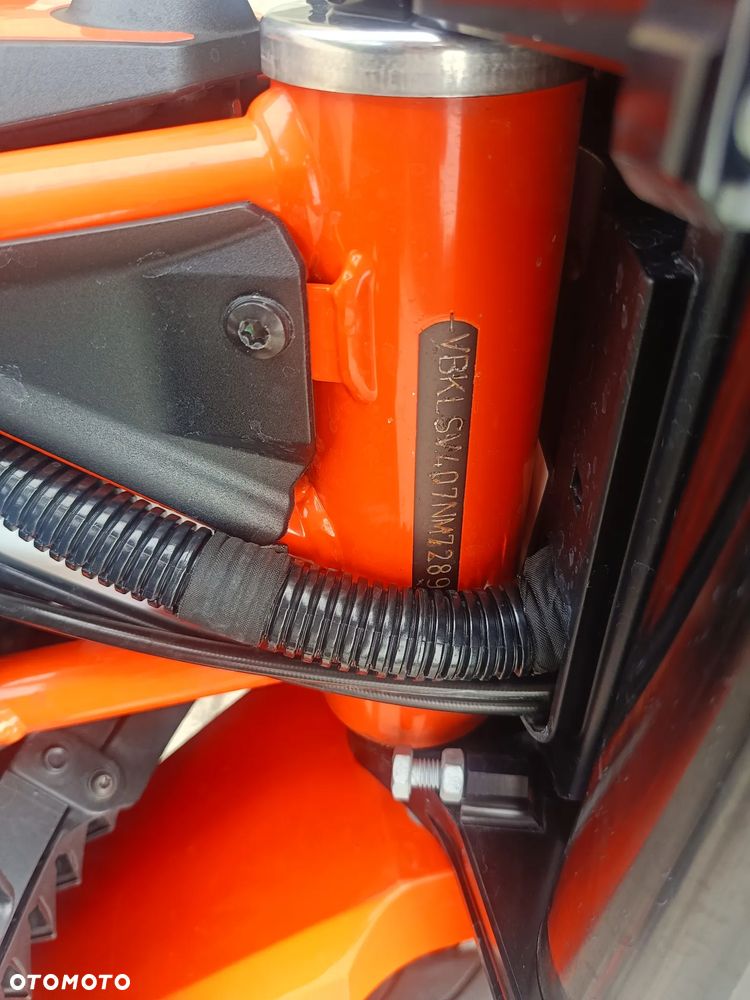KTM SMC 690 - 13