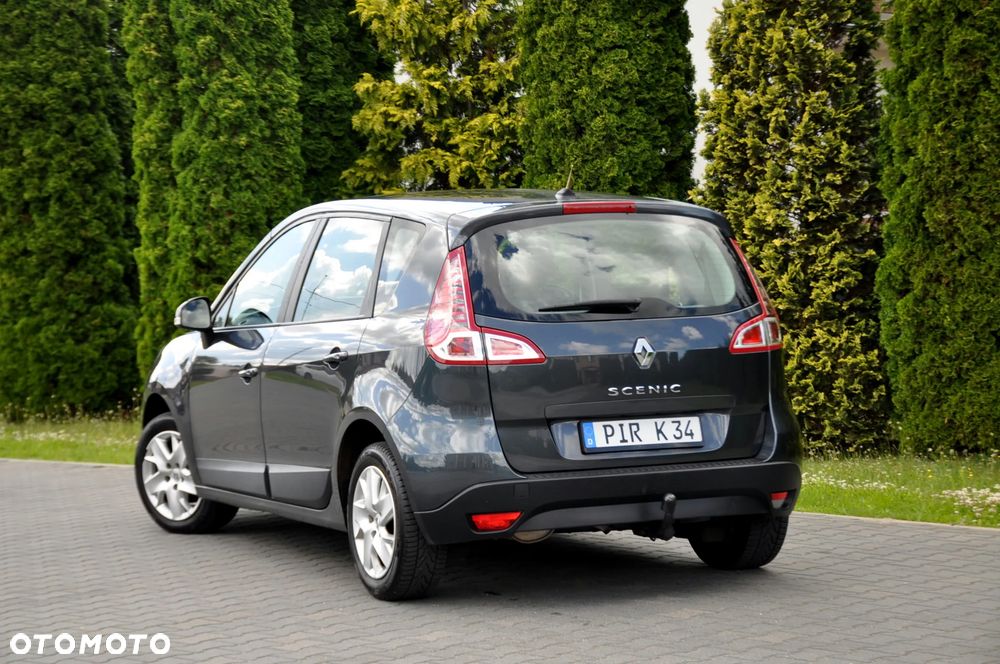Renault Scenic 1.6 16V Luxe Privilege - 15