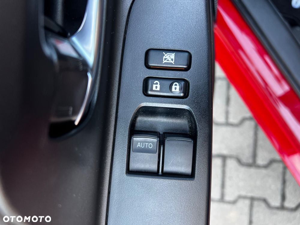 Toyota Yaris 1.5 Premium - 25