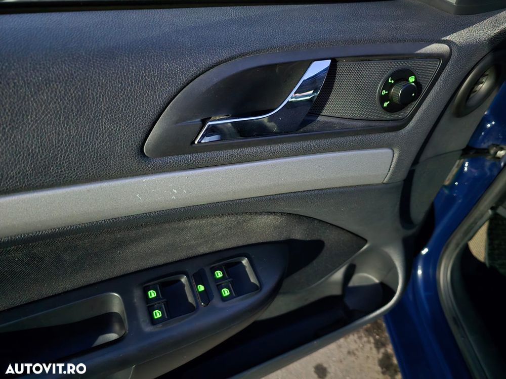 Skoda Octavia 1.6 TDI Ambiente - 17