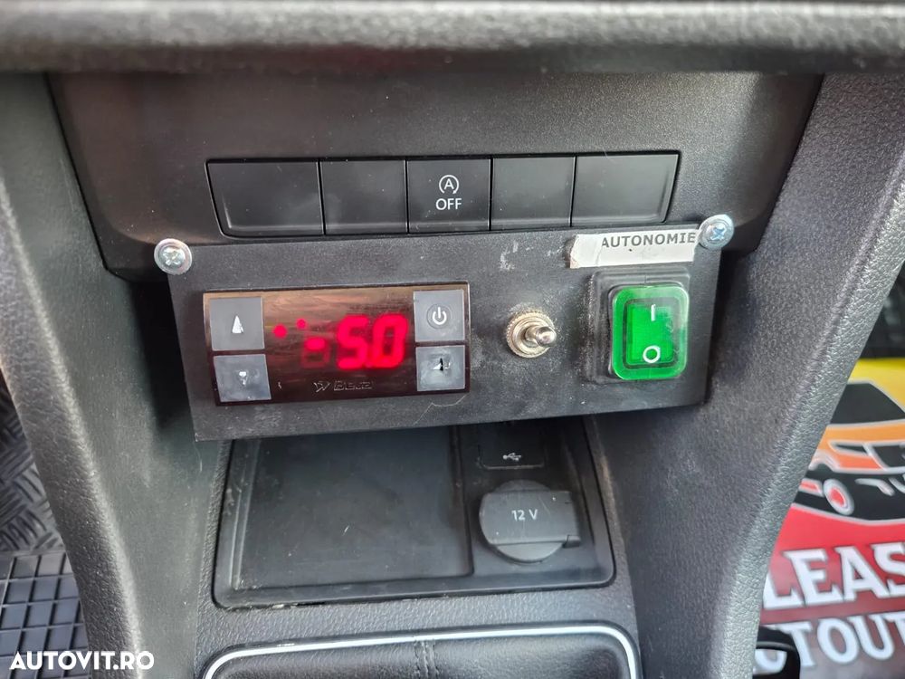 Volkswagen Caddy Maxi Frigorific - 14