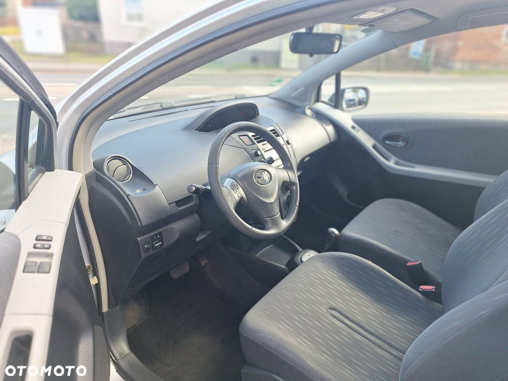 Toyota Yaris 1.33 VVT-i Multi Mode Life - 11