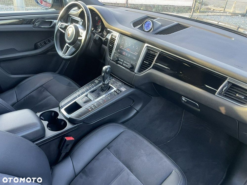 Porsche Macan PDK - 36