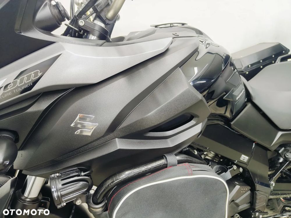 Suzuki DL - 23