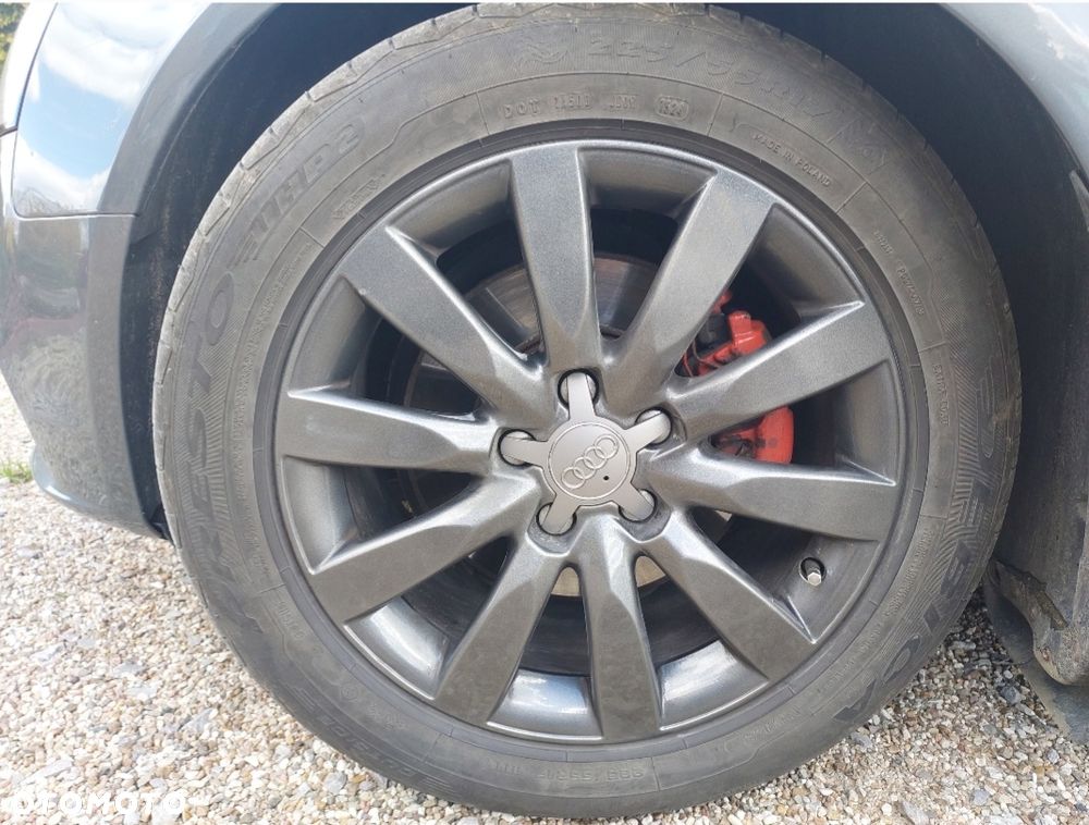 Audi A4 Avant 2.0 TDI Quattro - 6