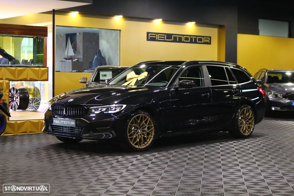 BMW 330 e Line Sport Auto - 2