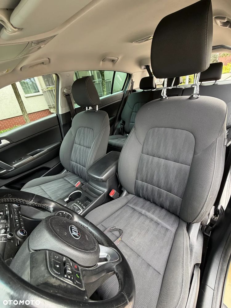 Kia Sportage - 4