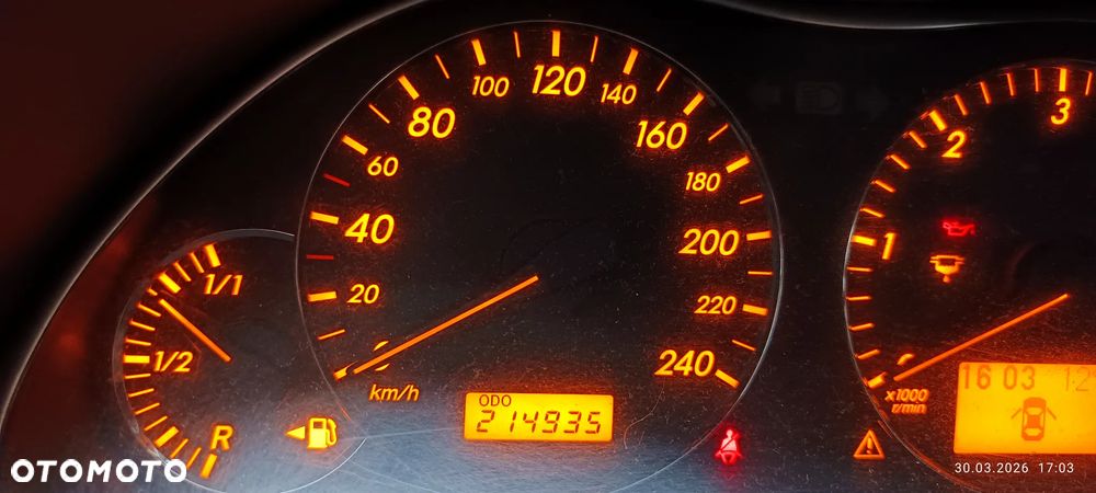 Toyota Avensis 2.0 D-4D Luna - 5