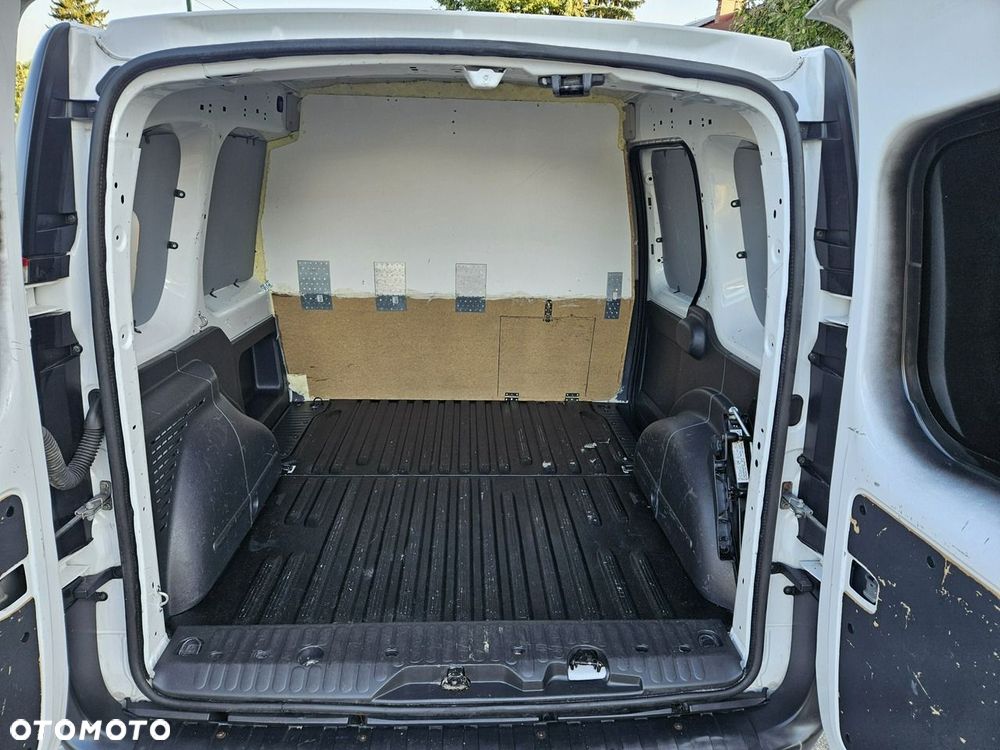 Renault Kangoo - 16