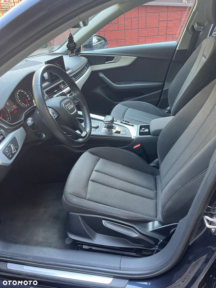 Audi A4 Avant 1.4 TFSI S tronic - 25