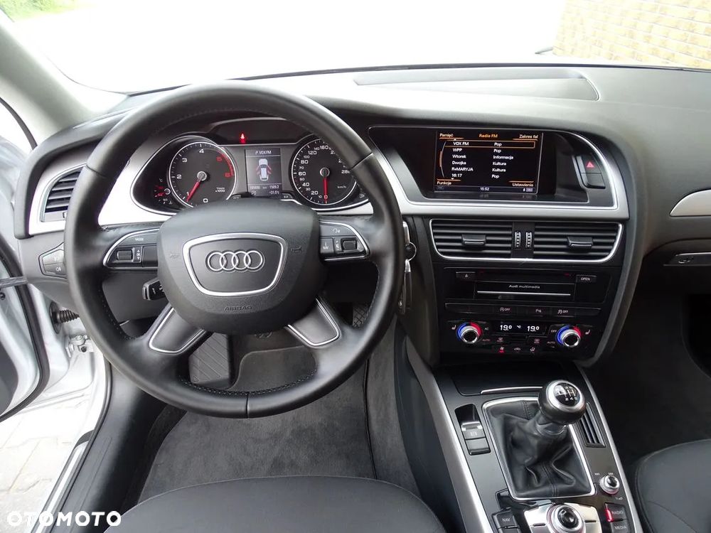 Audi A4 Avant 2.0 TDI DPF Attraction - 24