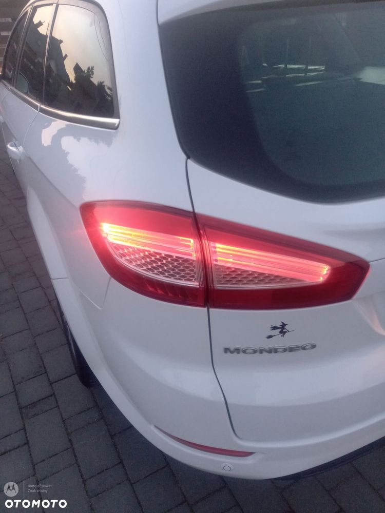 Ford Mondeo - 31