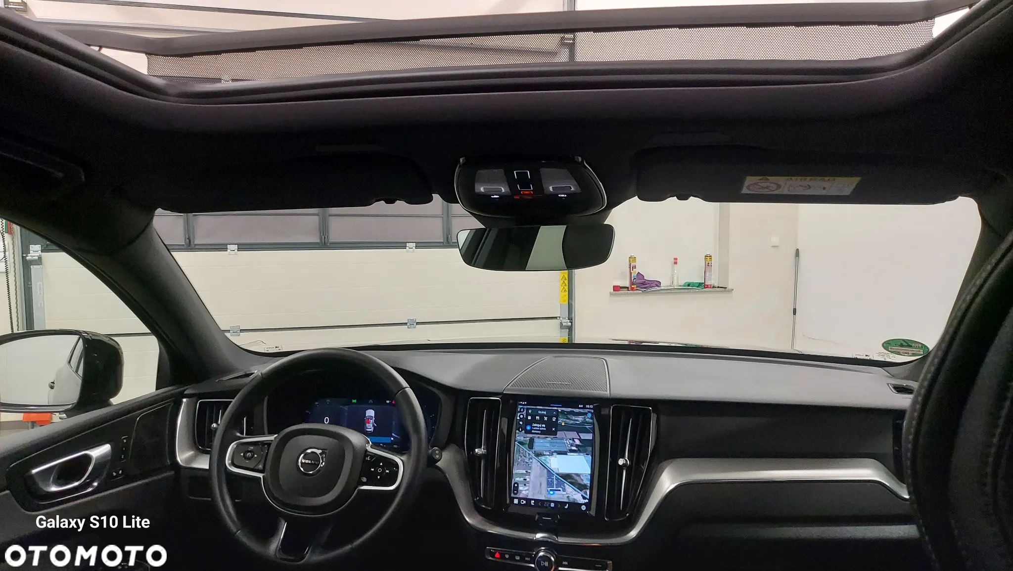 Volvo XC 60 B4 D AWD Plus Dark - 6