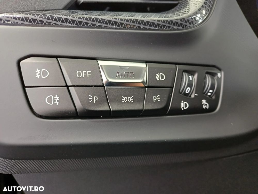 BMW Seria 1 118i Aut. Luxury Line - 10