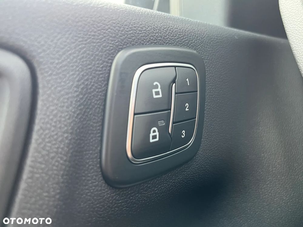 Ford Kuga 2.5P PHEV FWD Active X eCVT - 17
