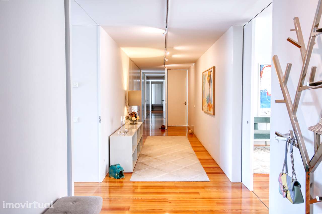 Luxuoso apartamento T5+2 em Alcântara junto ao rio - Grande imagem: 3/33